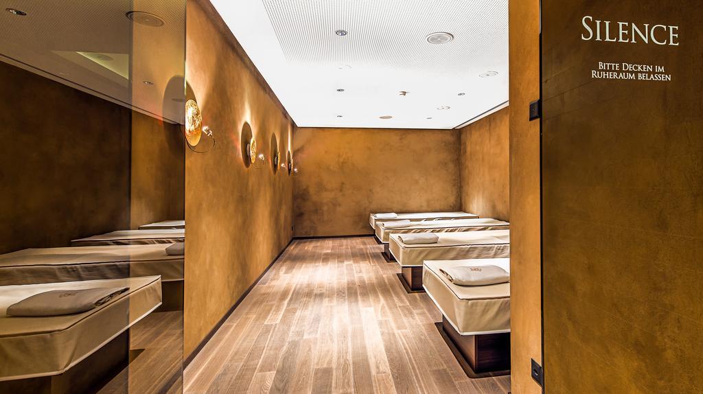 Small Luxury Hotel Wellnesshotel Golfpanorama Lipperswil Exterior foto