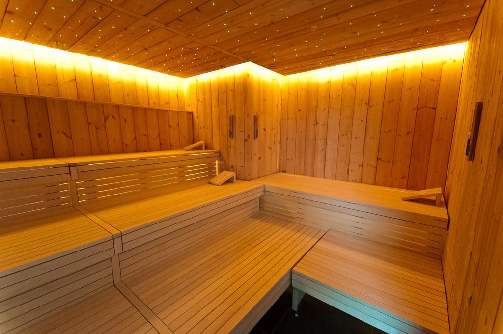 Small Luxury Hotel Wellnesshotel Golfpanorama Lipperswil Exterior foto