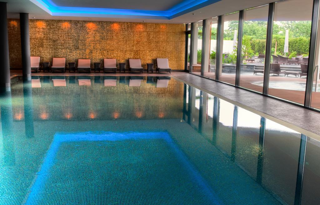 Small Luxury Hotel Wellnesshotel Golfpanorama Lipperswil Exterior foto